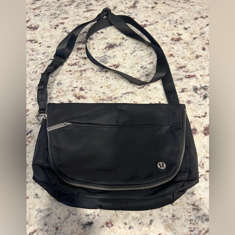 Lululemon Athletica Black Crossbody Bag with Adjustable Strap